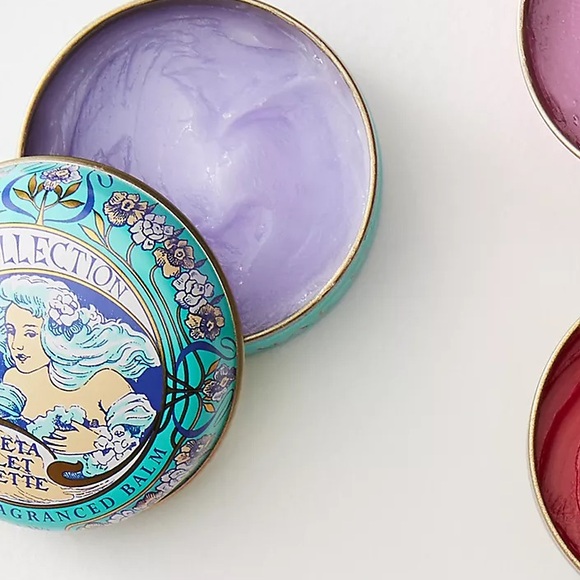Anthropologie Perfumeria Gal Fragranced Lip Balm
Perfumeria Gal - Picture 3 of 4